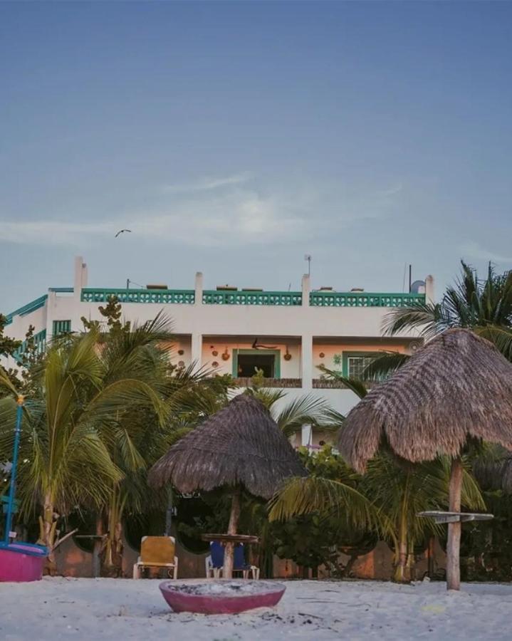 Hotel Gutierrez Селестун Екстер'єр фото